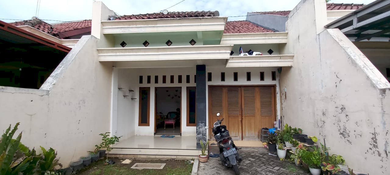 Jln Gedong No 55 Kel Banjarejo Kec Taman Kab Madiun