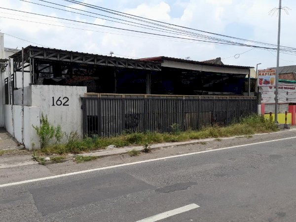 Jl Raya Madiun- Surabaya No 162 Kel Bakalanringinpitu Balongbendo Sda