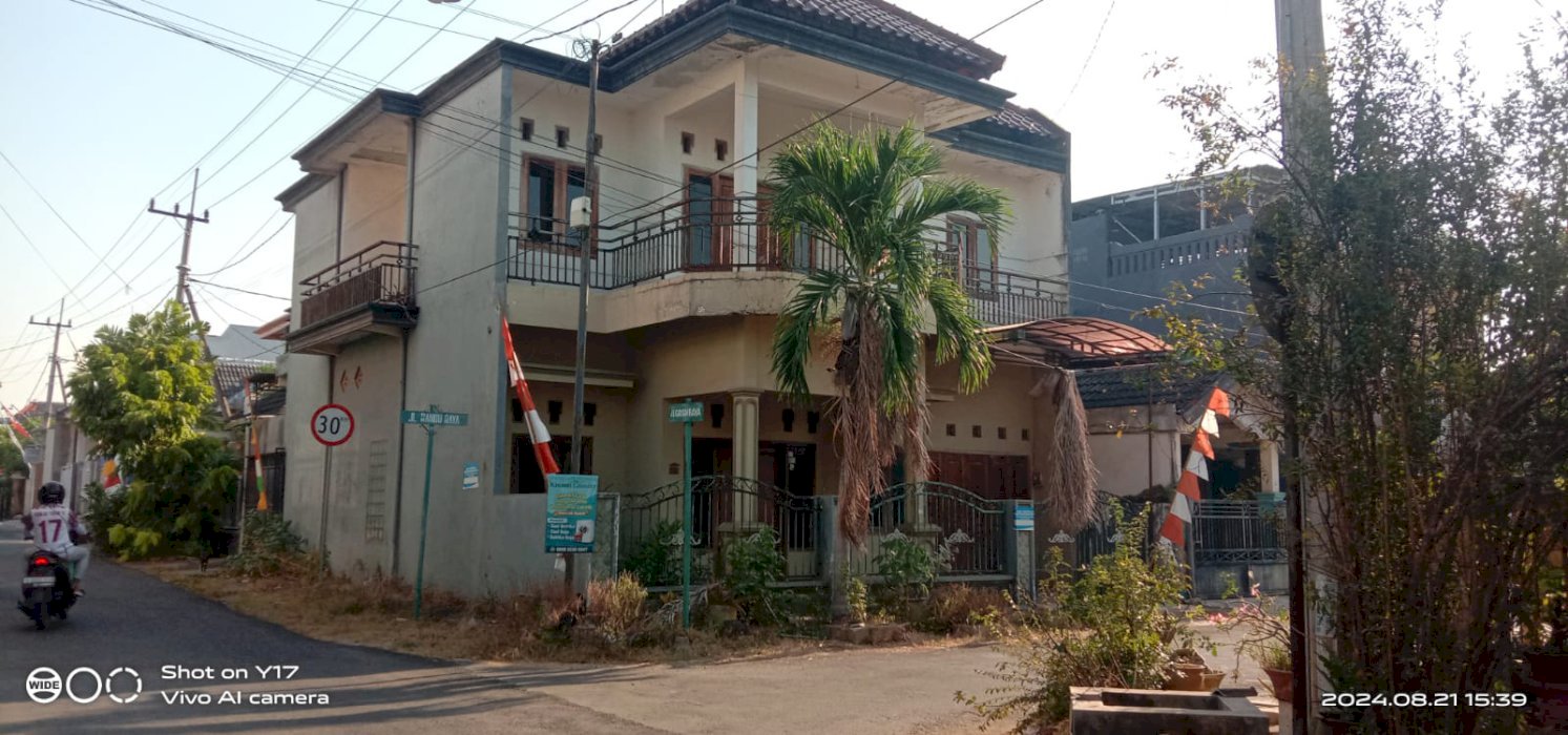 Rumah Kelurahan Tasikmadu Kec Palang Kab Tuban