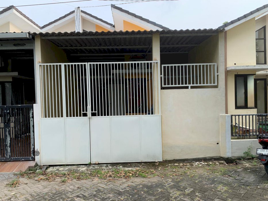 Perum Golden Berry Regency Blok B1 No 02 Menganti Gresik