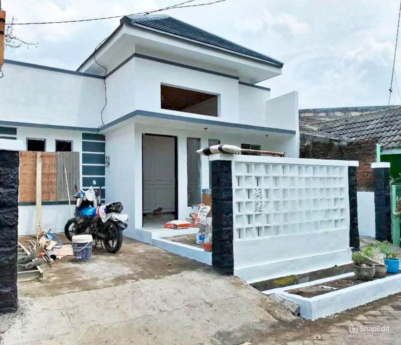 Rumah Bagus Lebar 7,5 Meter x 13,5 meter di Sidokare Sidoarjo Kota!!