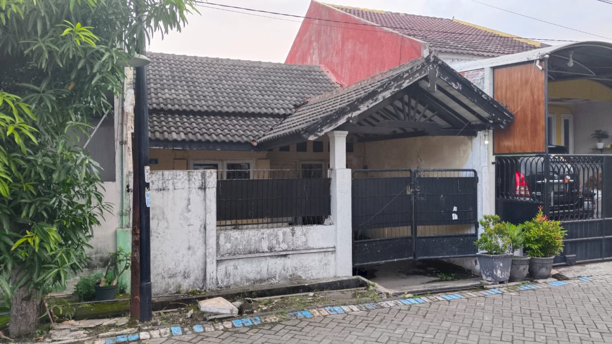 Jl Sekawan Nyaman VI Blok F 16 Kelurahan Rangkah Kidul Sidoarjo