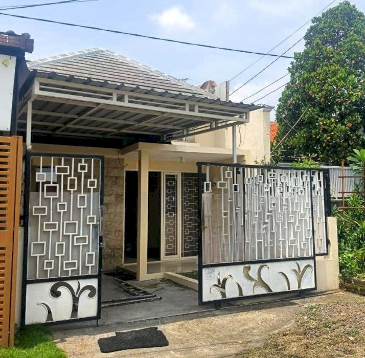 Rumah Minimalis di Wage aloha dekat Pepelegi sidoarjo
