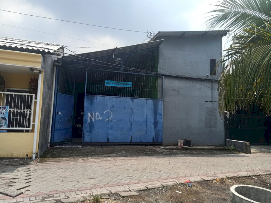 Gudang Kelurahan Kandangan Kecamatan Benowo Kota Surabaya
