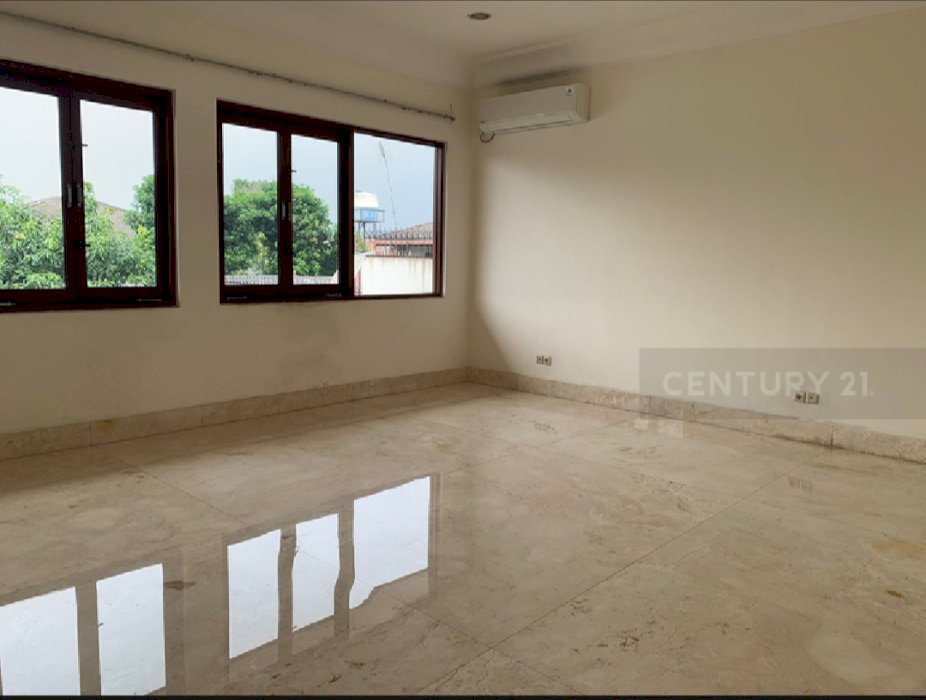 Dijual Rumah Lokasi Antasari Jakarta Selatan