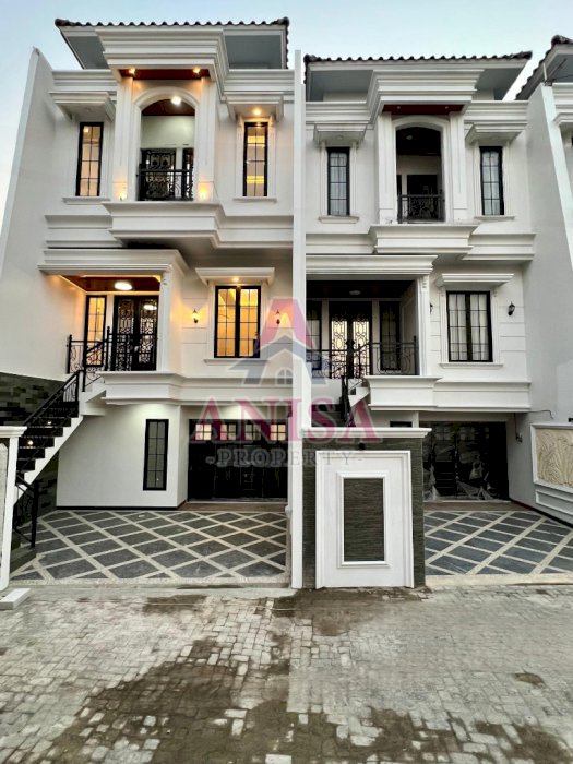 CLUSTER SELANGKAH KE TOL ANDARA CILANDAK KKO