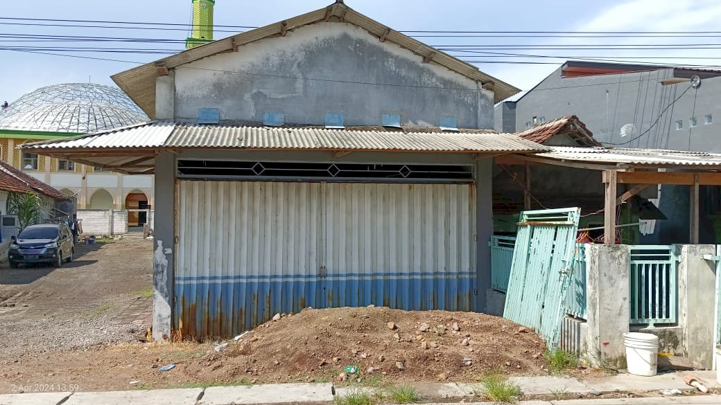 Toko Kelurahan Banjar Panji KecamatanTanggulangin Kabupaten Sidoarjo