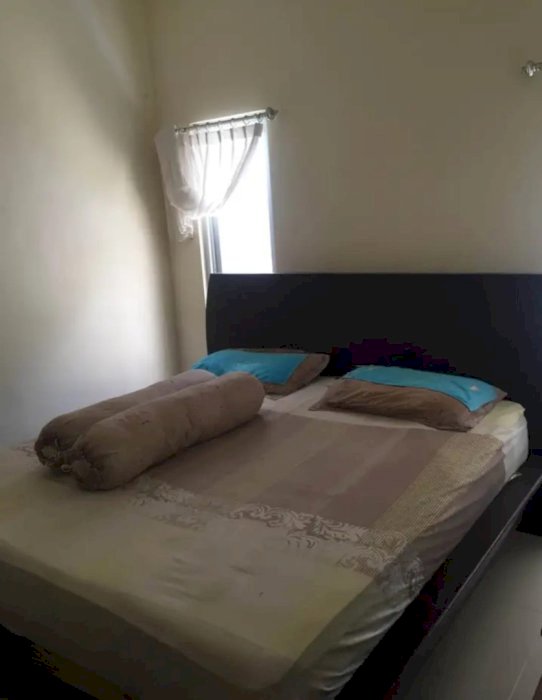 Rumah minimalis siap huni 2 lantai modern style