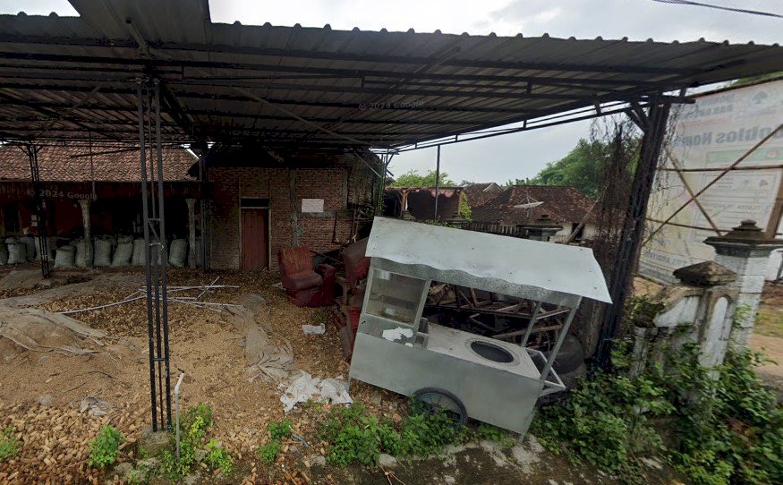 Gudang Kelurahan Ngujung Kecamatan Temanyang Kabupaten Bojonegoro