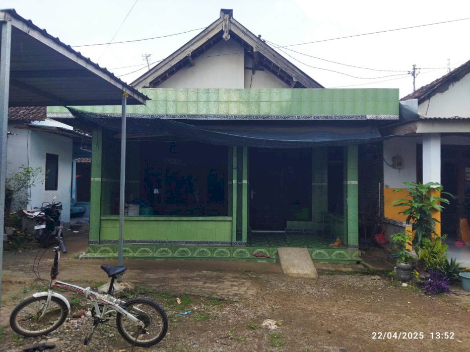 Rumah Kelurahan Karangwinongan Kecamatan Mojoagung  Kab Jombang
