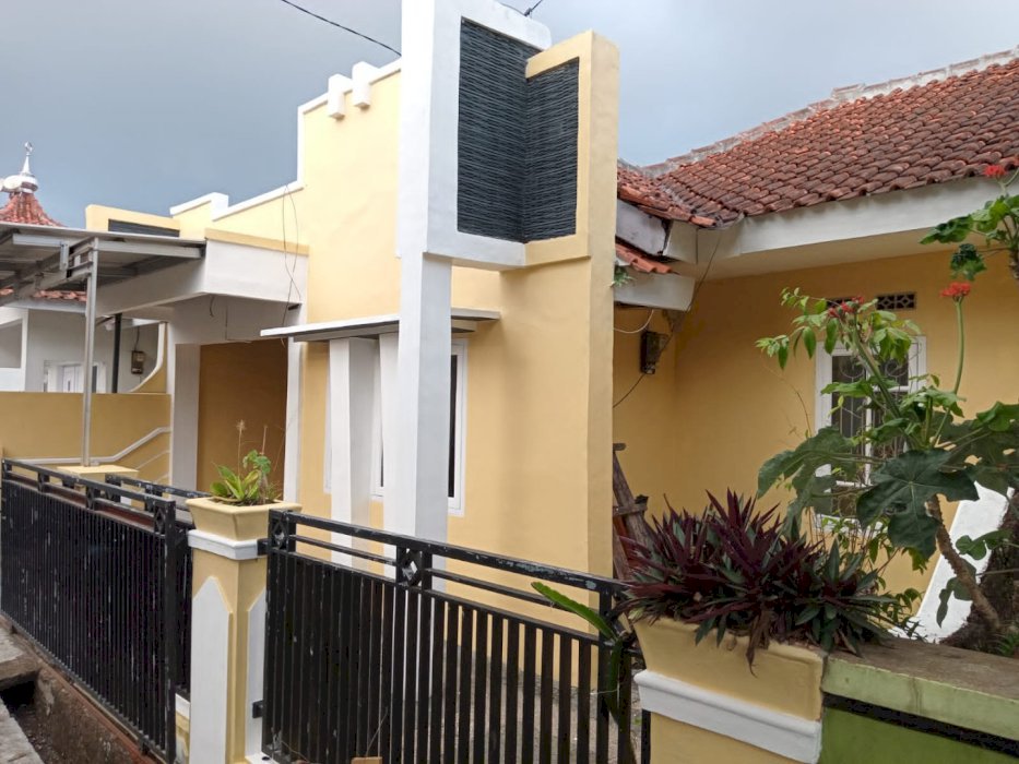 Dijual rumah siap huni di Perumahan Kecapi Indah Tasikmalaya