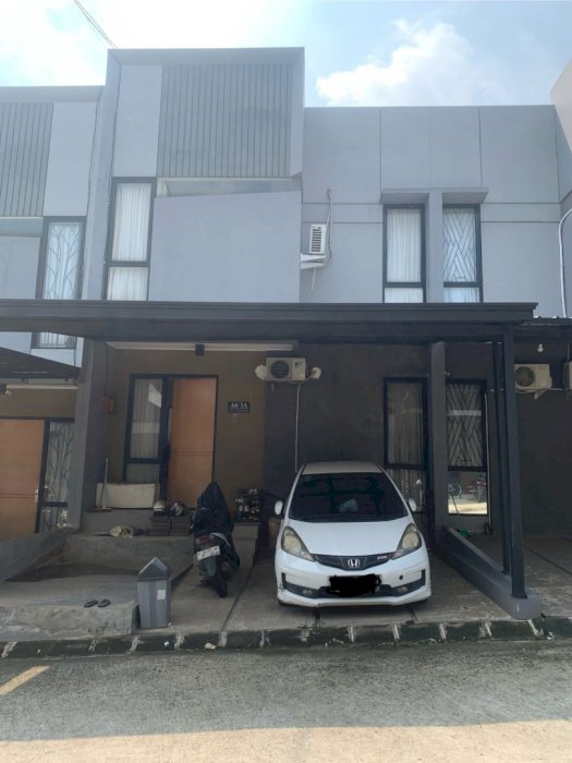 Di jual take over rumah jalan Arco Parung Raya  Sawangan Depok
