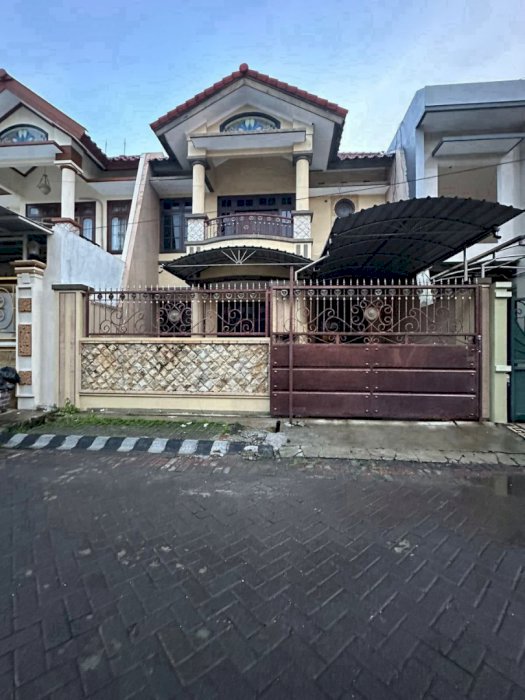 Dijual Rumah 2 Lantai Dharmahusada Mas Surabaya Timur