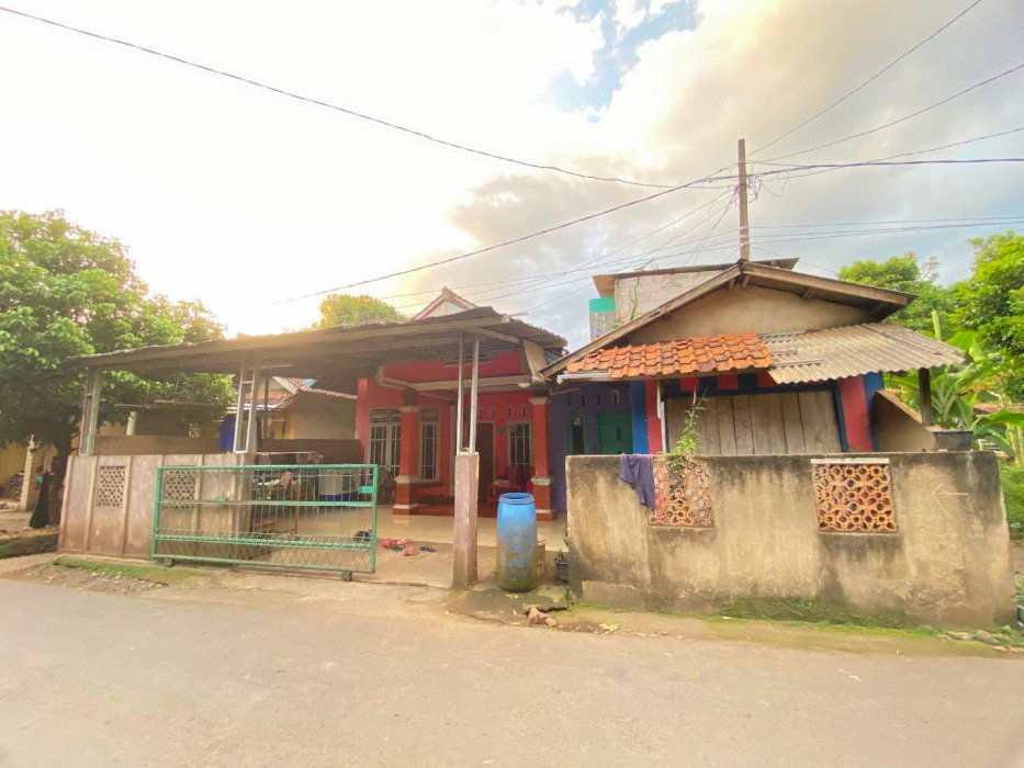 Rumah di cianjur cocok untuk keluarga besar
