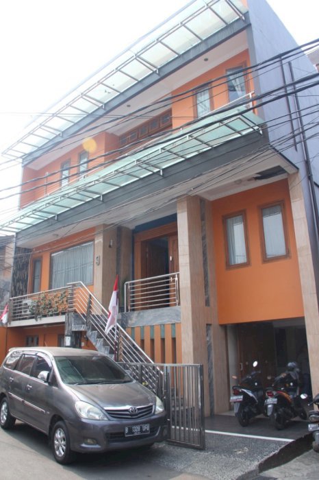 Dijual cepat! Rumah mewah dengan harga terbaik! di Pasar Minggu