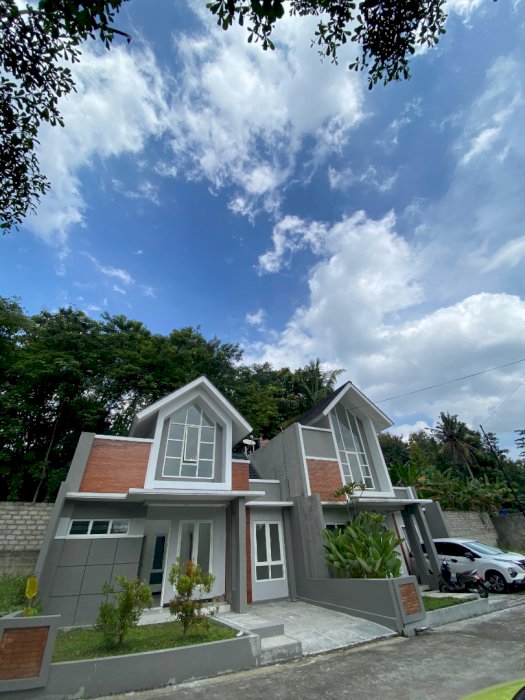 Rumah modern 1 Lantai Tampak 2 Lantai, Potongan 100 Juta