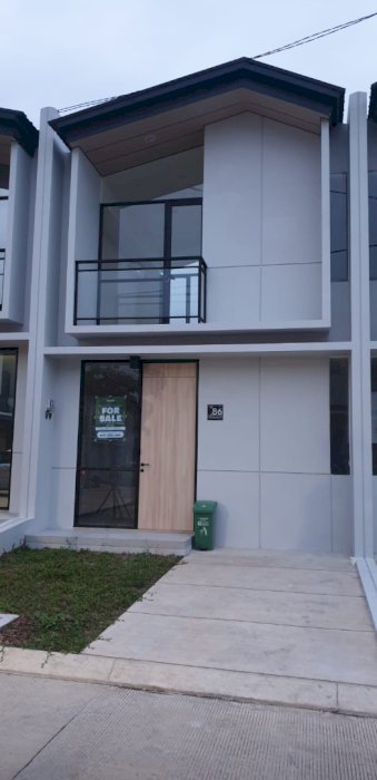 Dijual Rumah Siap Huni di Rolling Hills Estate Karawang
