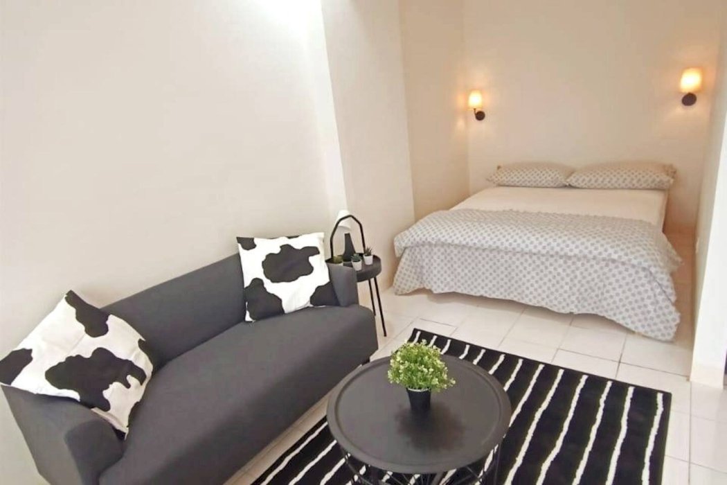 Disewakan Apartemen Fully Furnished Podomoro Golf 2 Bedrooms (0196)