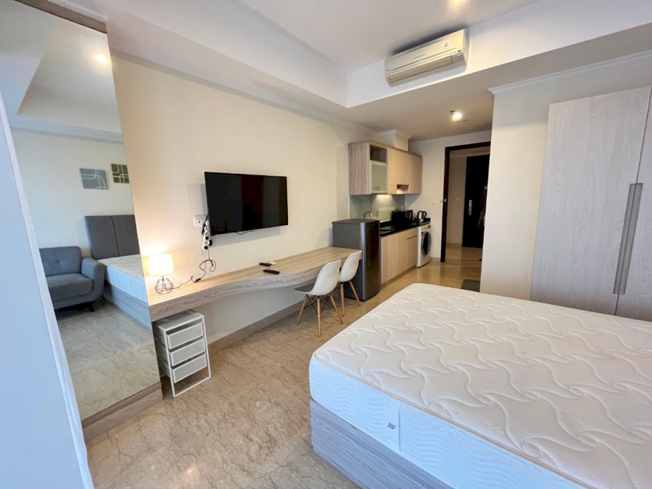 Sewa Apartemen Menteng Park Cikini Studio Fully Furnished (0203)