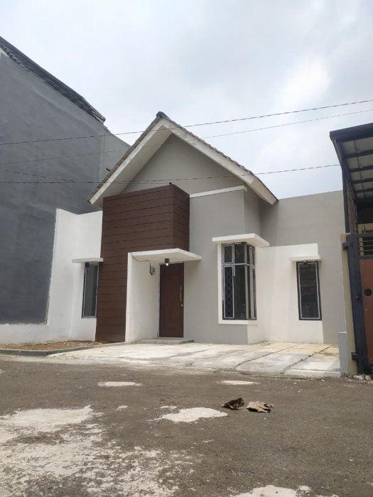 Di Jual Rumah Siap huni Rangkapanjaya Depok