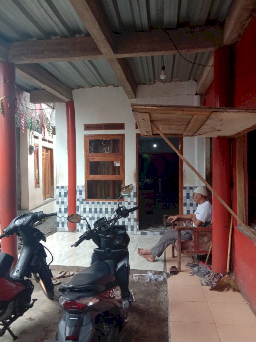 Jual rumah 2 Lantai 2Kamar tidur di atas 2 dibawah