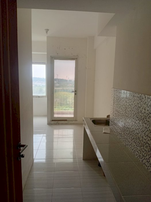 Dijual murah Apartemen puncak CBD