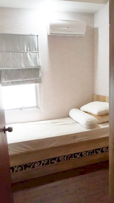 Sewa Apartemen Sudirman Park 2 Bedroom Fully Furnished (0258)