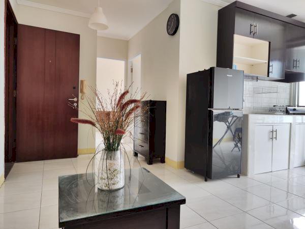 Sewa Apartemen Sudirman Park Type 2 Bedroom Fully Furnished (0259)