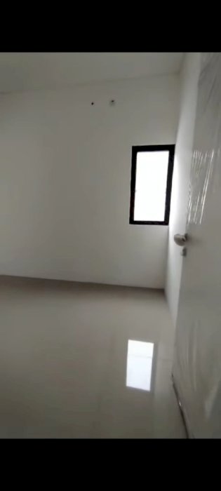 Dijual murah rumah di Regency One Babatan