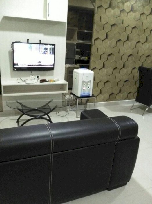 Sewa Apartemen Sudirman Park Type 2 Bedroom Fully Furnished (0285)