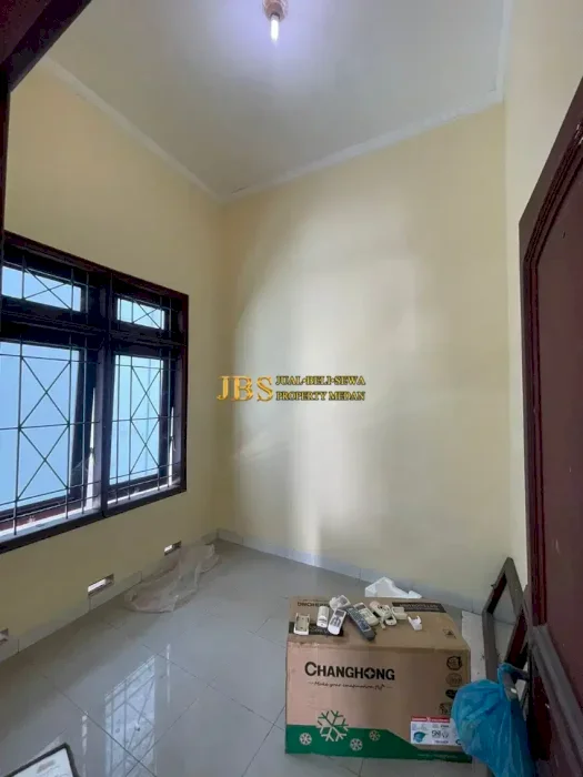 Dijual Rumah Hook 2 Tingkat Siap Huni di Komplek Citra Wisata - Medan