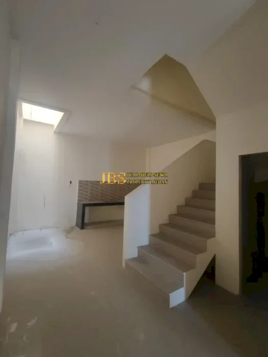 Jual Townhouse Komplek Cemara Asri Cluster Diamond Kondisi Siap Huni