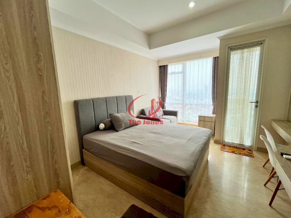 Sewa Apartemen Menteng Park Tipe Studio Fully Furnished (0295)