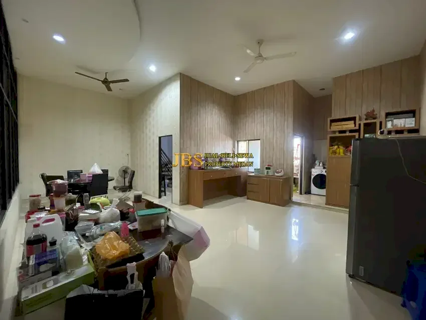 Dijual Ruko Gandeng di Jalan T. Amir Hamzah - Medan