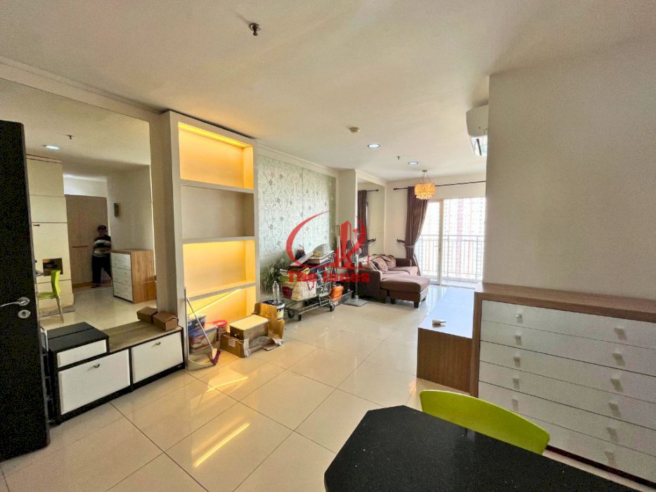 Sewa Apartemen Cosmo Mansion 2 Bedroom Fully Furnished (0316)