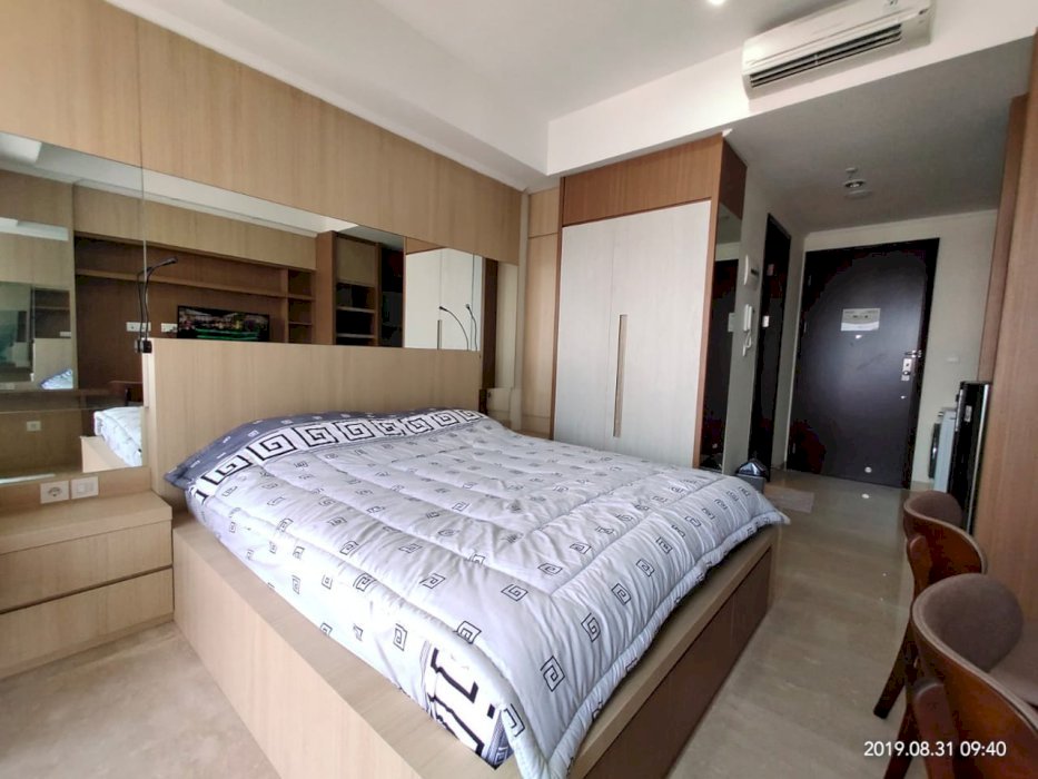 Sewa Apartemen Menteng Park Tipe Studio Fully Furnished (0348)