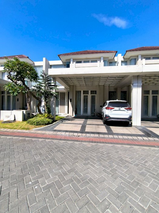 Dijual Cepat Rumah Modern Grand Pakuwon SURABAYA BARAT