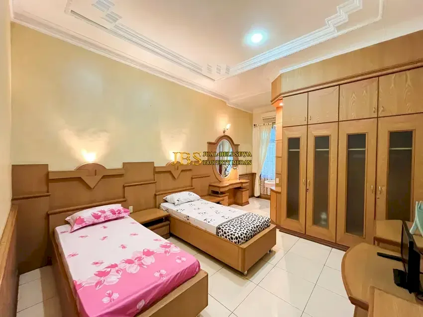 Dijual Villa di Komplek Merbau Mas Jalan Merbau - Medan