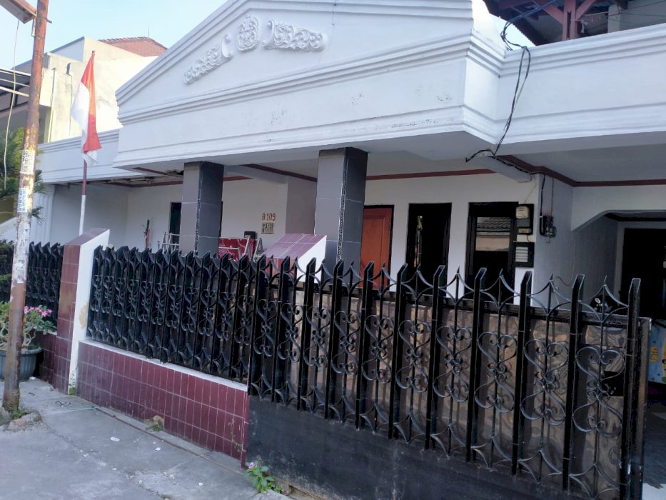 DI JUAL CEPAT RUMAH di DUREN JAYA BEKASI TIMUR