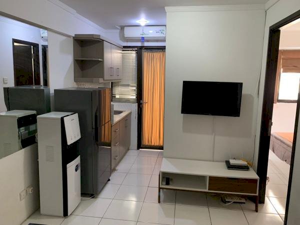 Sewa Apartemen Kebagusan City 2 Bedroom Furnished (0406)