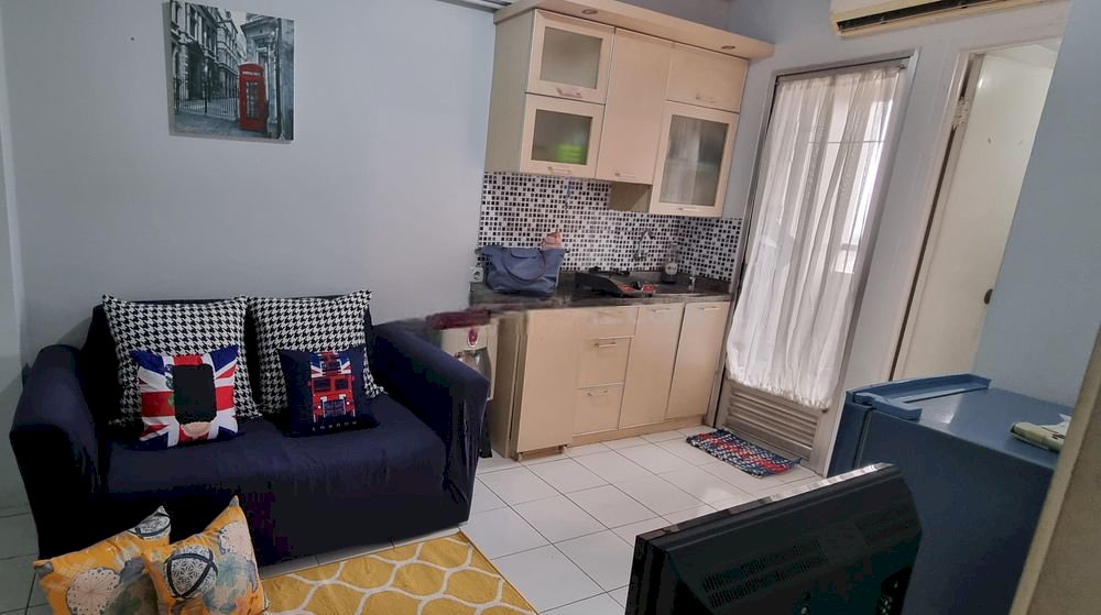 Sewa Apartemen Kalibata City - 2 Bedroom Full Furnished (0425)