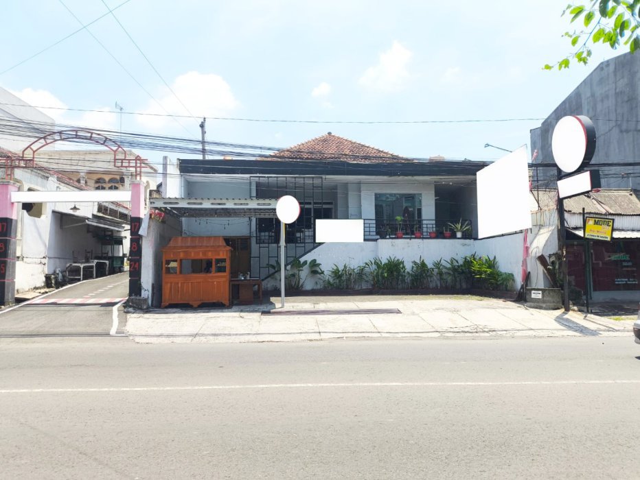 DISEWAKAN BANGUNAN KOMERSIAL JALAN SRIWIJAYA TENGAH KOTA SEMARANG