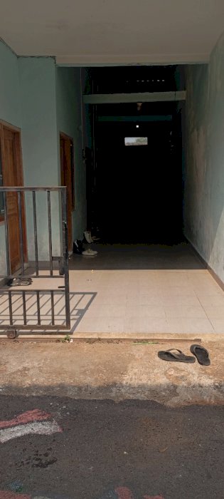 Rumah kos dan tanah strategis