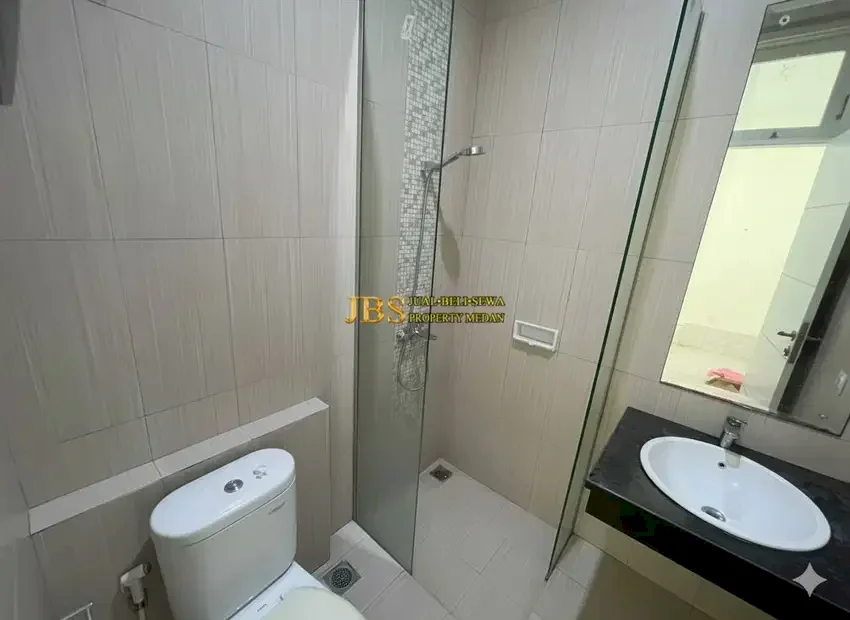 Jual Rumah 2 Tingkat Siap Huni di Komplek Citraland Gama City - Medan