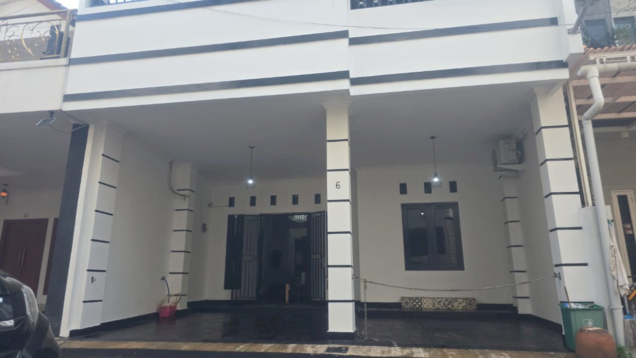 Di Sewakan Rumah 2 Lantai Di Pondok Dukuh Jakarta Timur