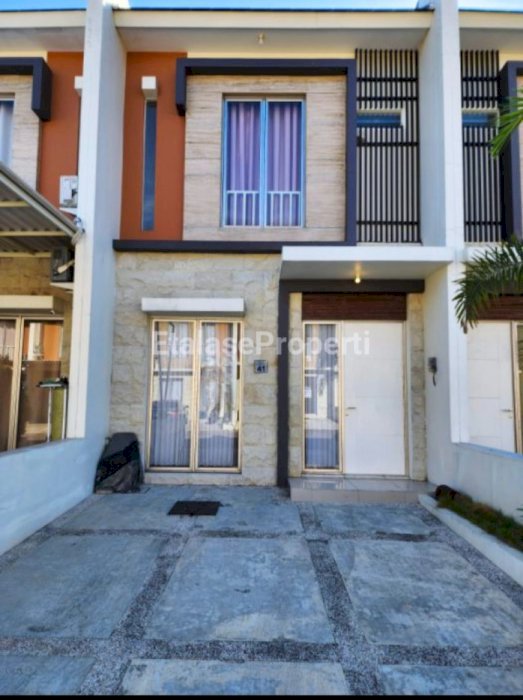 DIJUAL CEPAT RUMAH GREENLAND RESIDENCE CLUSTER GARBERA SURABAYA BARAT