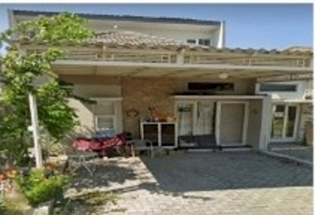 Perum Newton Park C – 99 Damarsi Buduran Sidoarjo