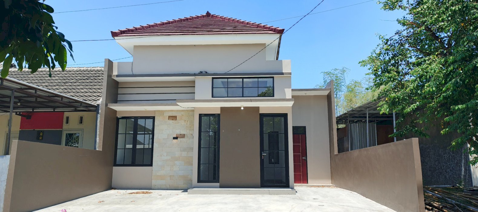 Dijual rumah murah siap huni