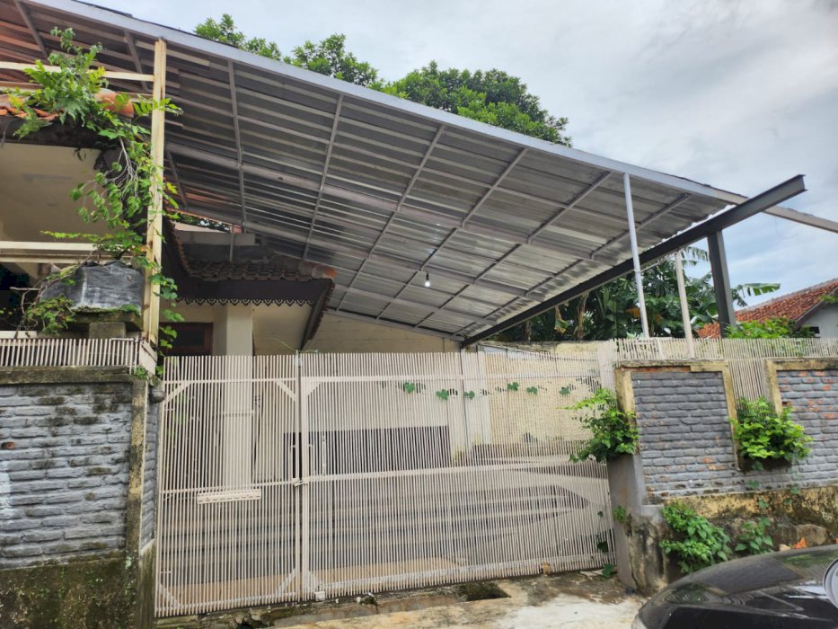 Dijual rumah siap huni di lokasi strategis, Jakarta Selatan