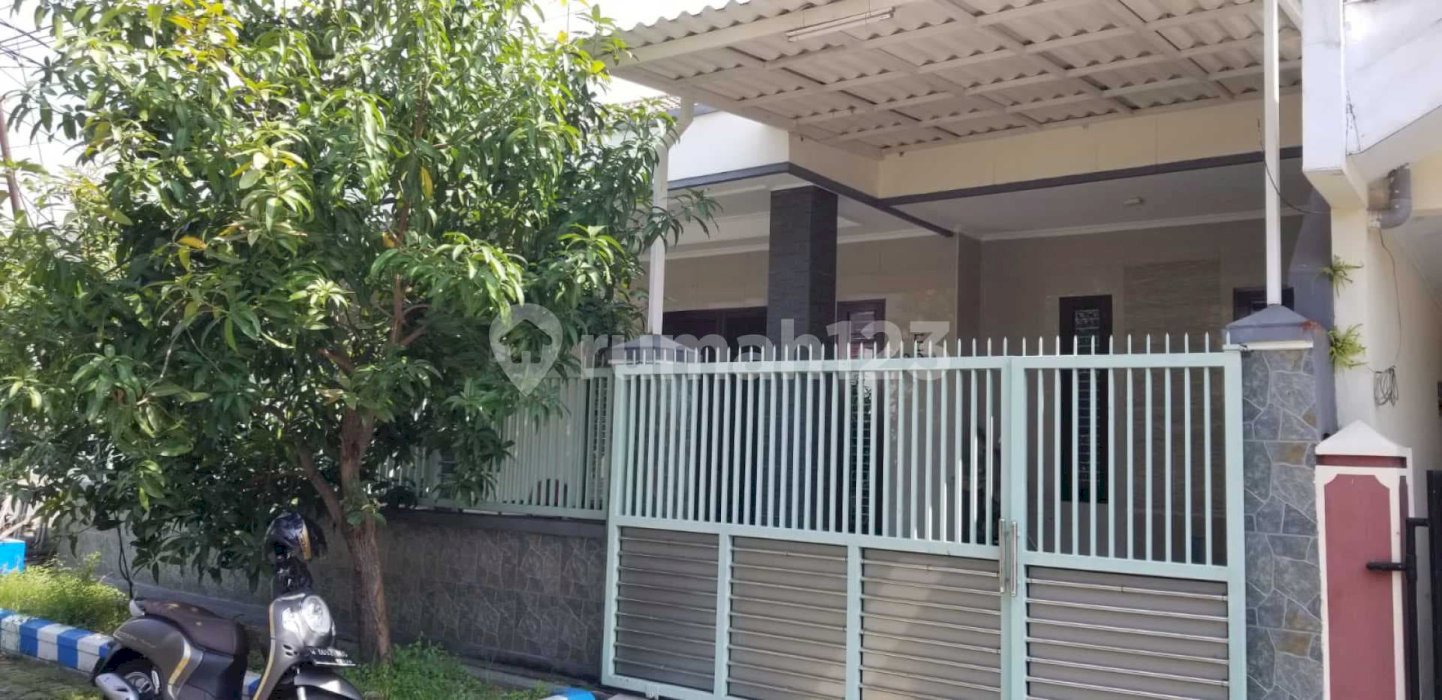 Rumah Di Pondok Tjandra di Perumahan Pondok Tjandra Indah, Jl. Mangga
